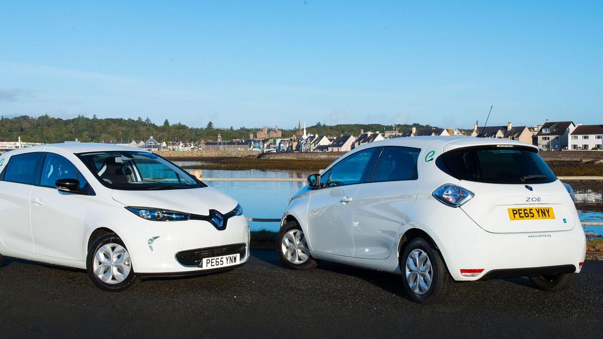 6_renault_72825_global_en