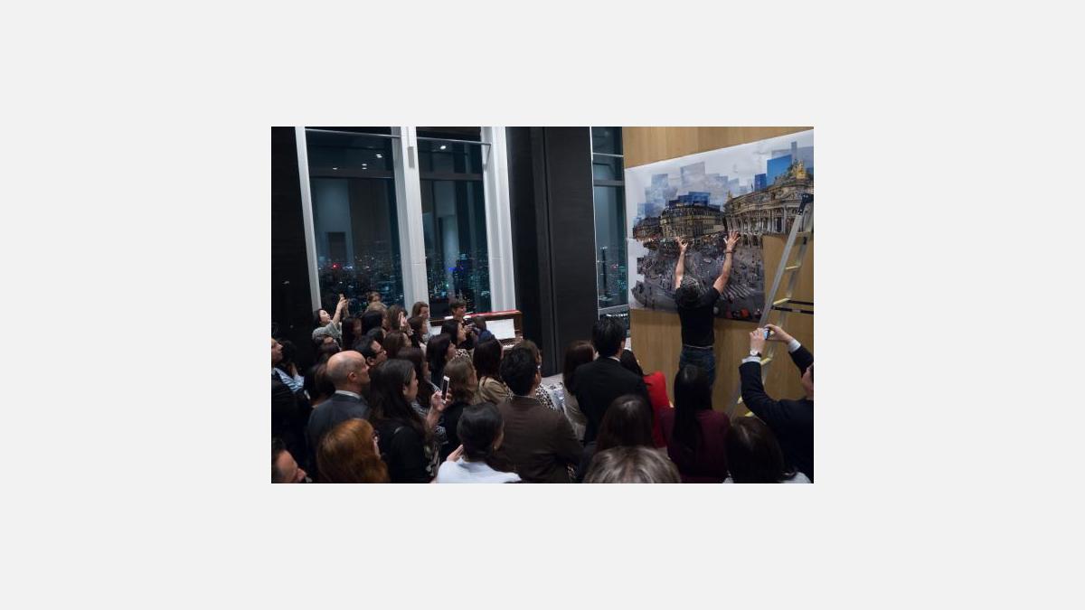 Performance de l'artiste Christophe Pouget