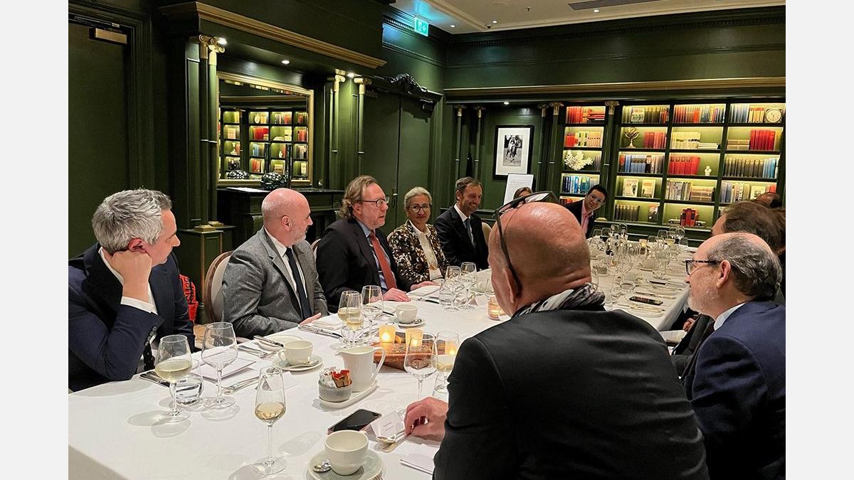 President's Circle Dinner with Shevaun Haviland