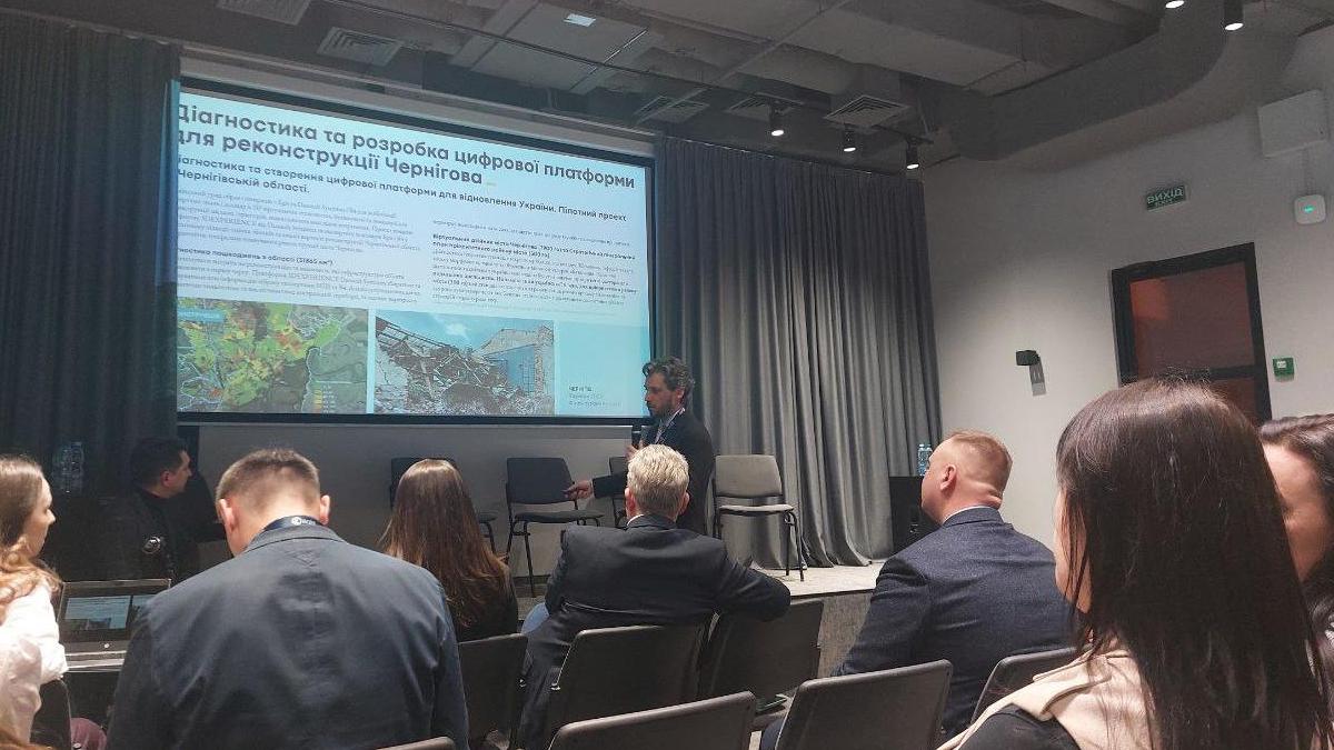 Egis en Ukraine, Membre de la Chambre de Commerce et d'Industrie France Ukraine, est engagné dans la reconstruction au niveau des régions Ukrainienne, comme par exemple celle de Tchernihiv