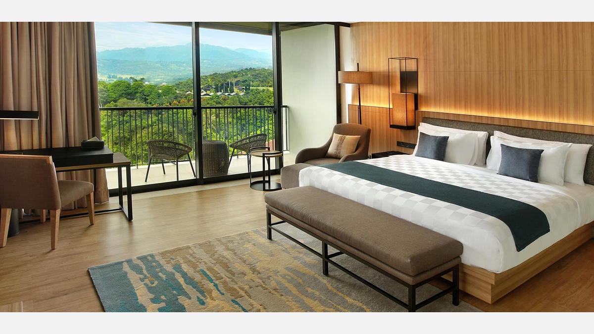 Royal Tulip Gunung Geulis Resort and Golf_1