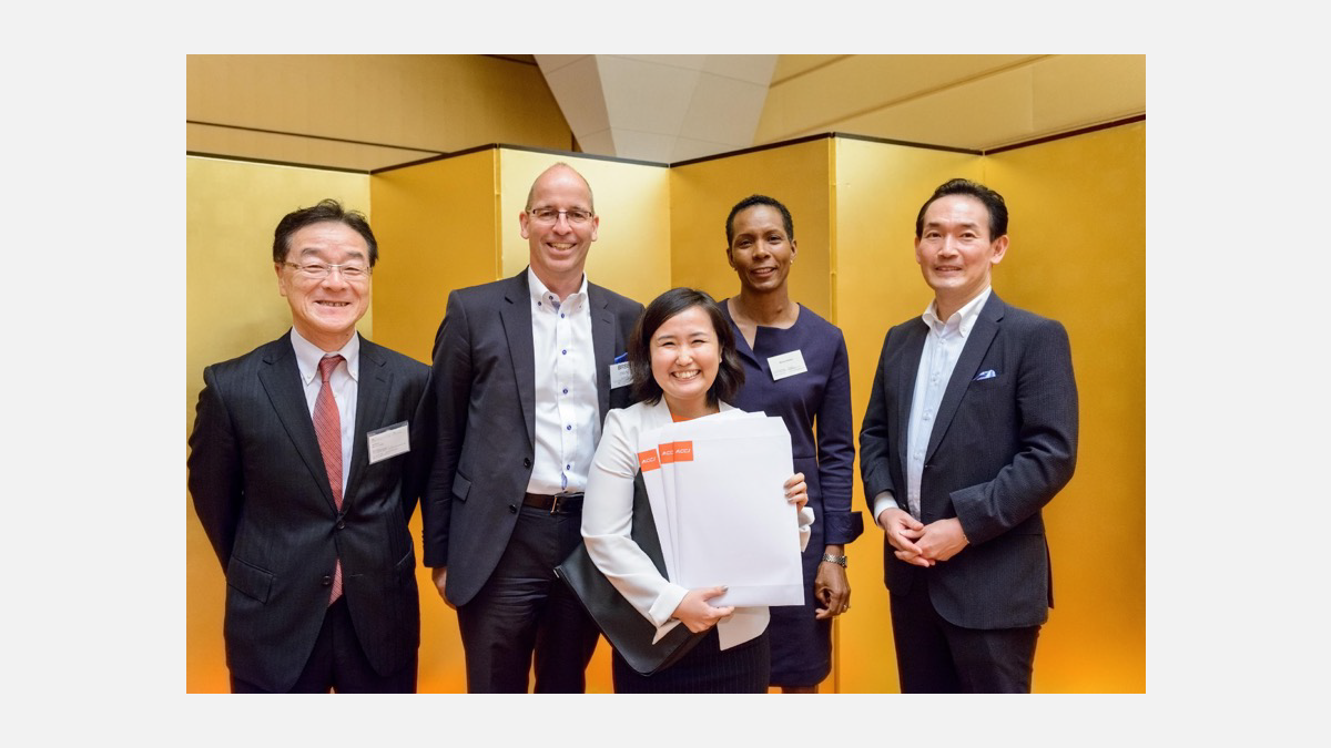 Team 13: 3rd Prize Winners - Photo by Antony Tran - PhotoLIFE.14