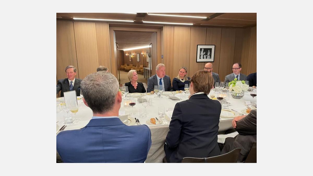 Presidents-Circle-Dinner-with-Lord-Darroch-the-French-Chamber