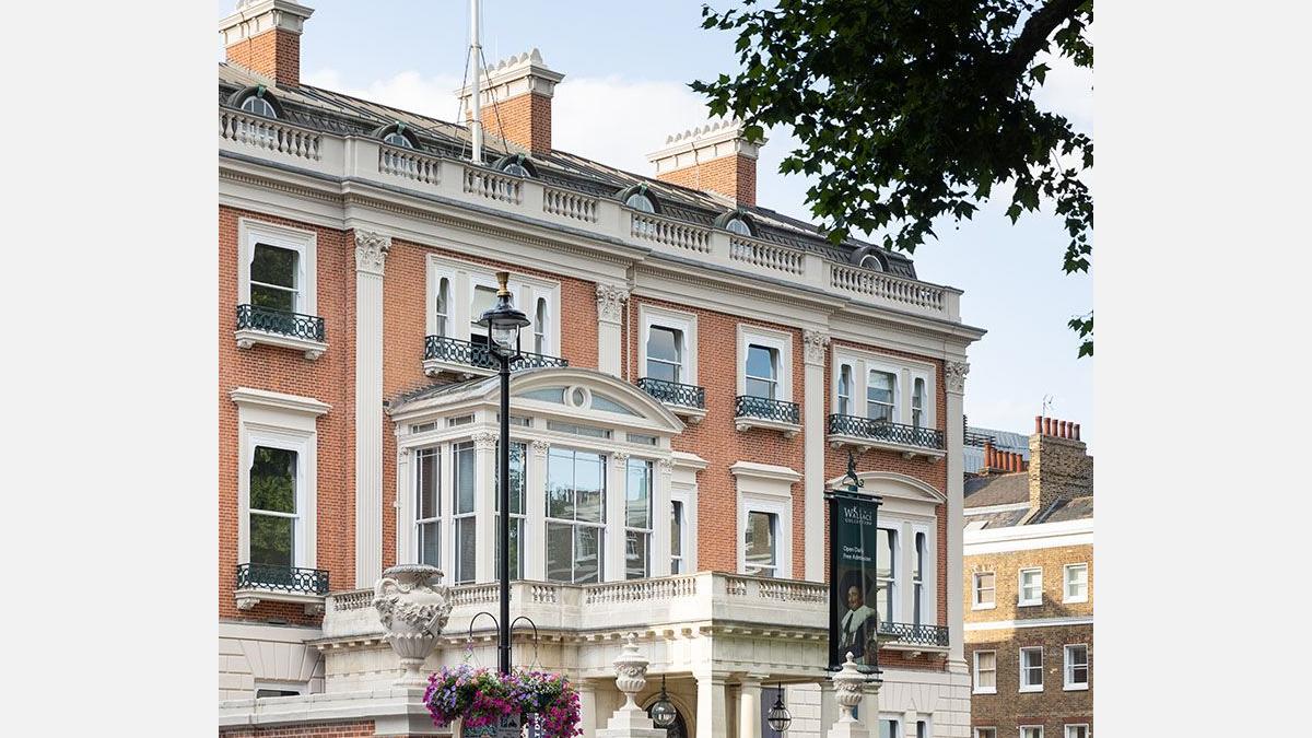 Luxury-Club-at-The-Wallace-Collection-the-French-Chamber