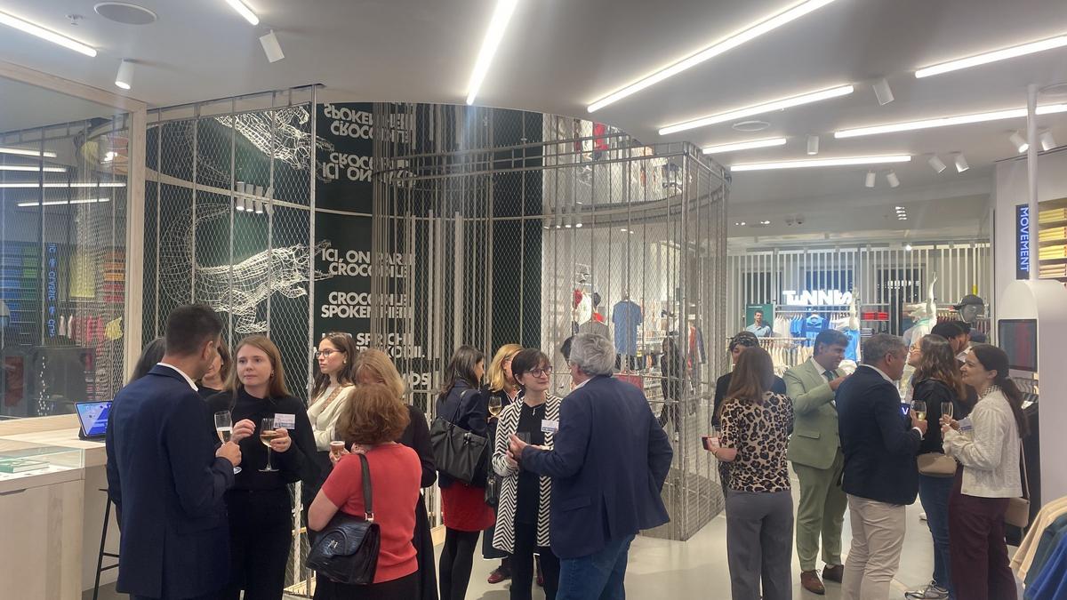 Luxury & Lifestyle Series