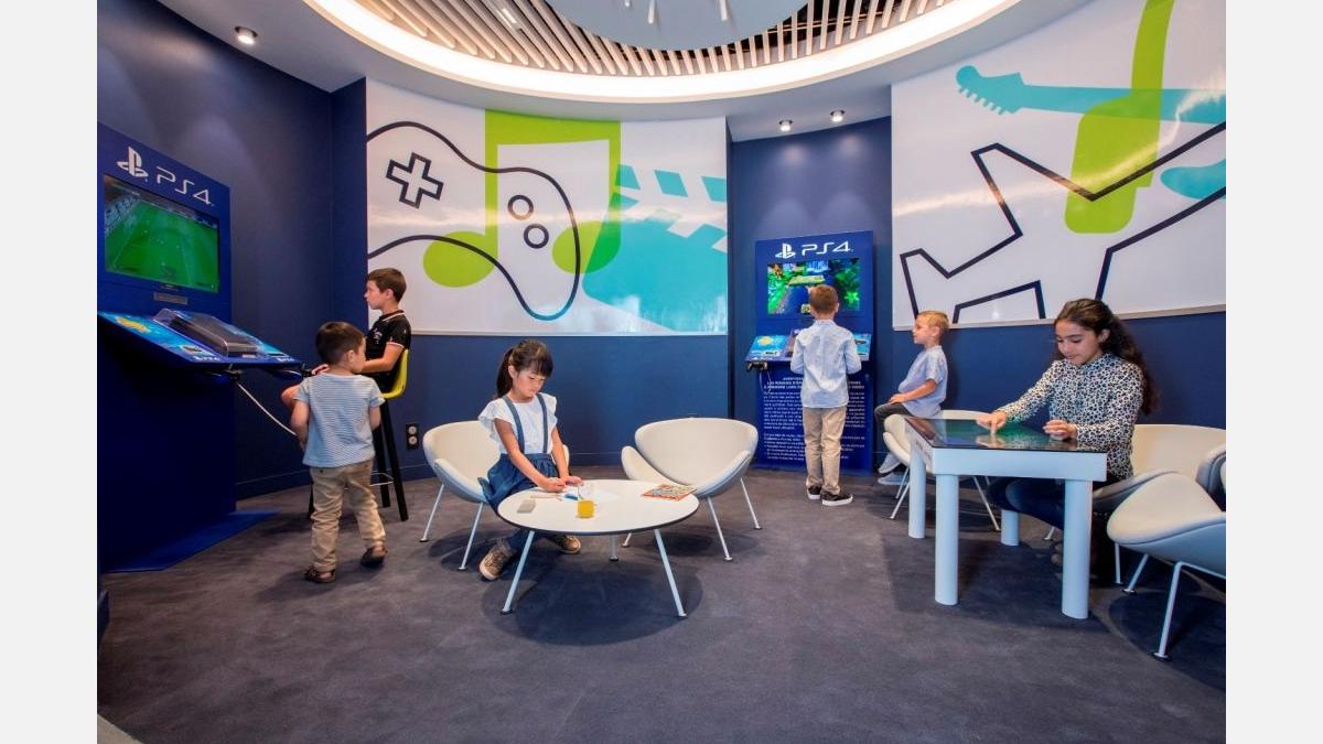 Salon Air France Strefa Dzieci