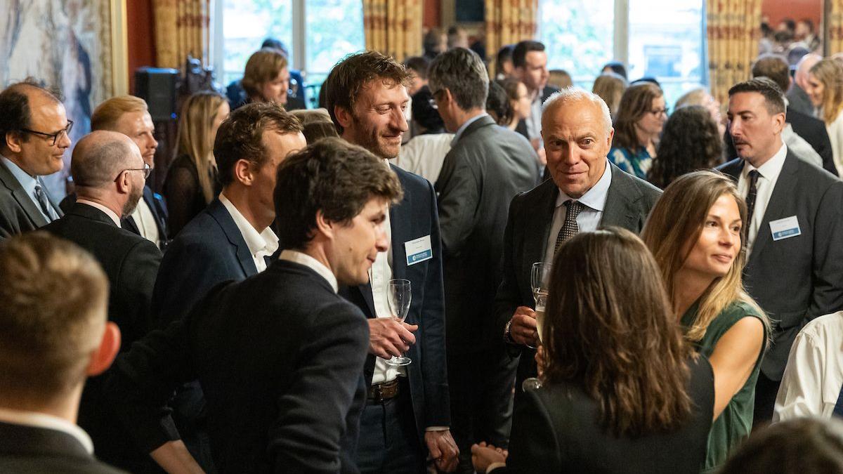 summer-champagne-reception-French-Chamber-of-Great-Britain