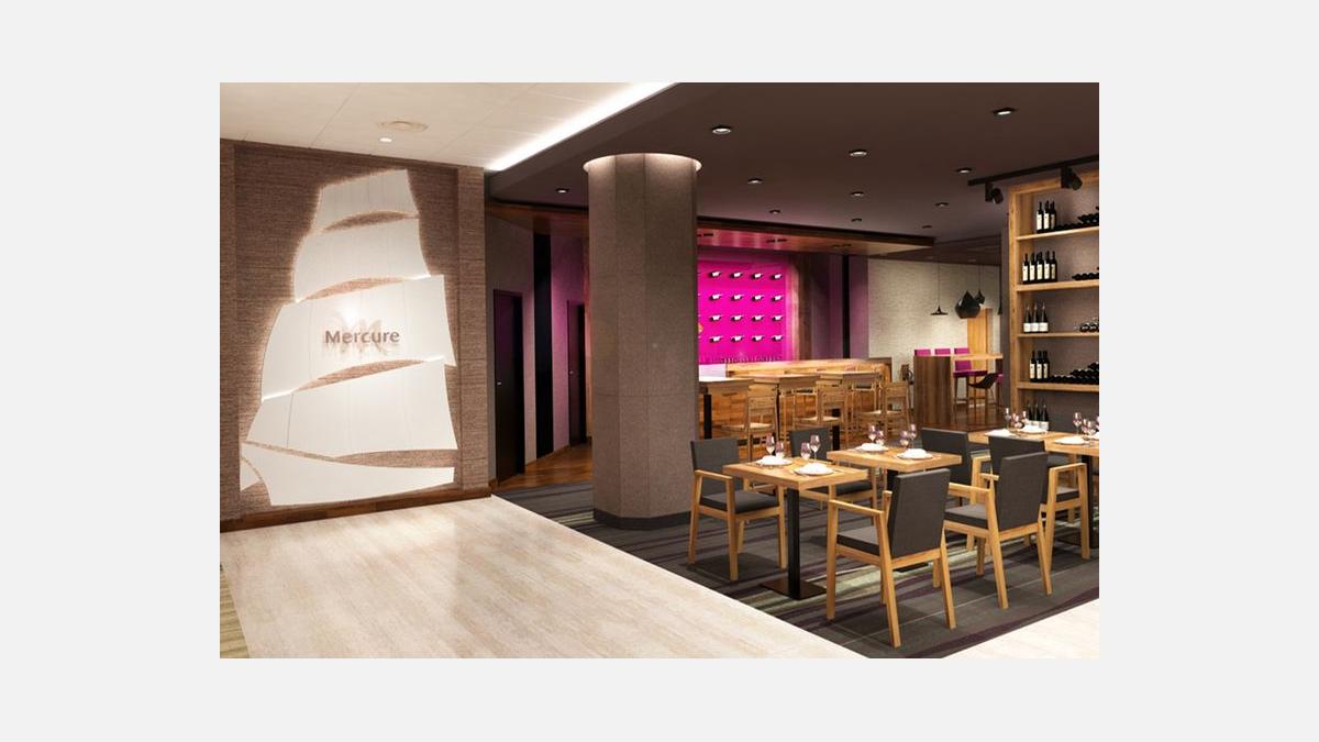 Mercure Gdynia Centrum_brand_wall_m