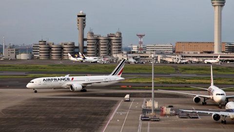 Air France resumes Haneda service from this summer Starting with 3 weekly flights and increasing to 5 by July Air France resumes Haneda service from this summer Starting with 3 weekly flights and increasing to 5 by July