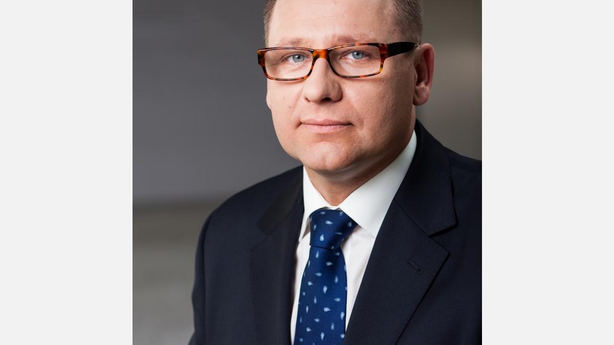 Dentons_Artur Cieślik