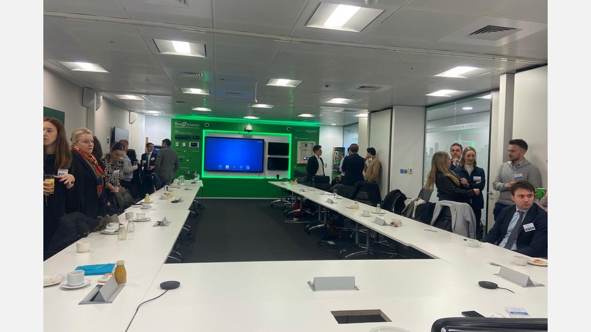 Meet-the-Team-breakfast-the-French-Chamber