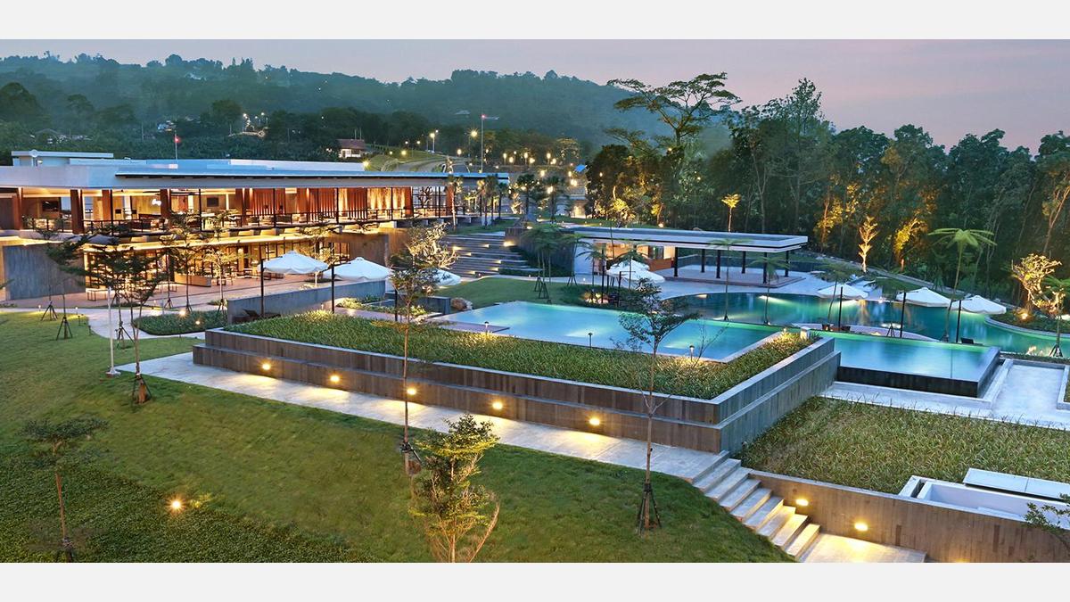 Royal Tulip Gunung Geulis Resort and Golf_3