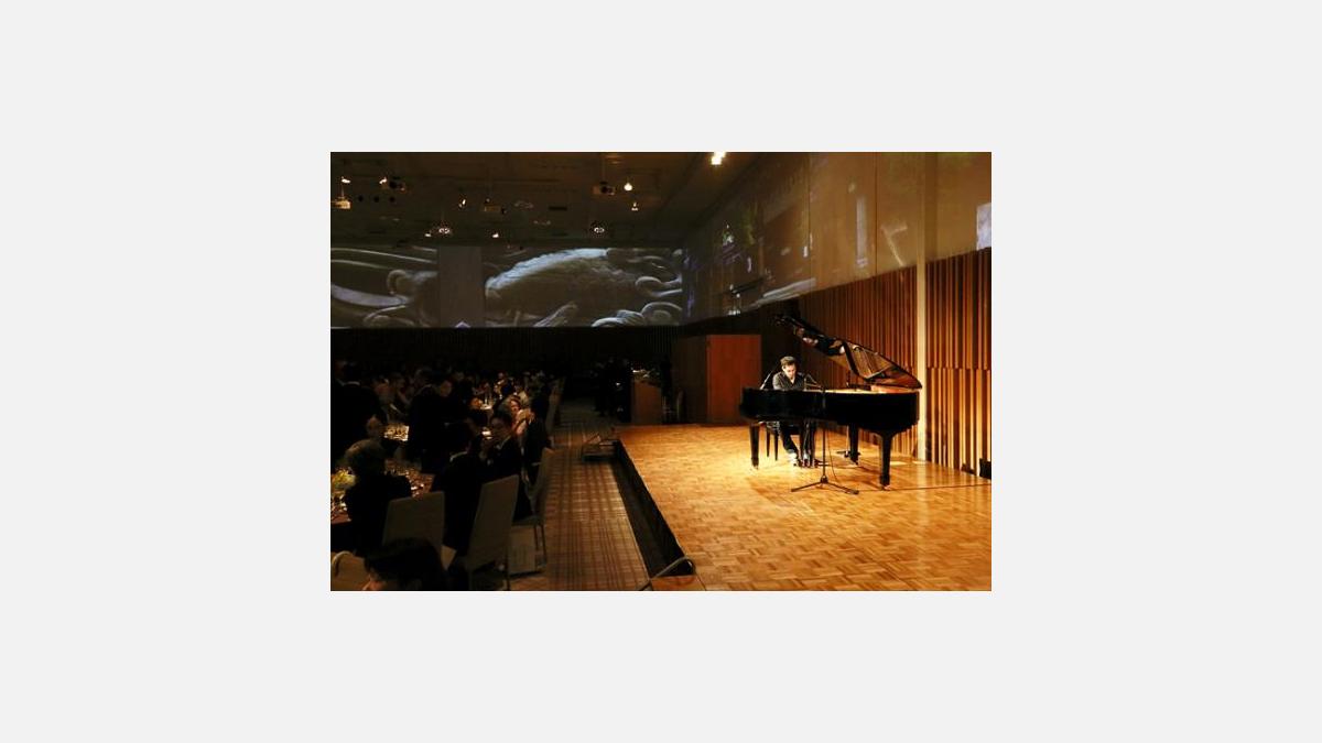 ... a enchanté l’audience avec des reprises de grands morceaux de la culture populaire internationale.