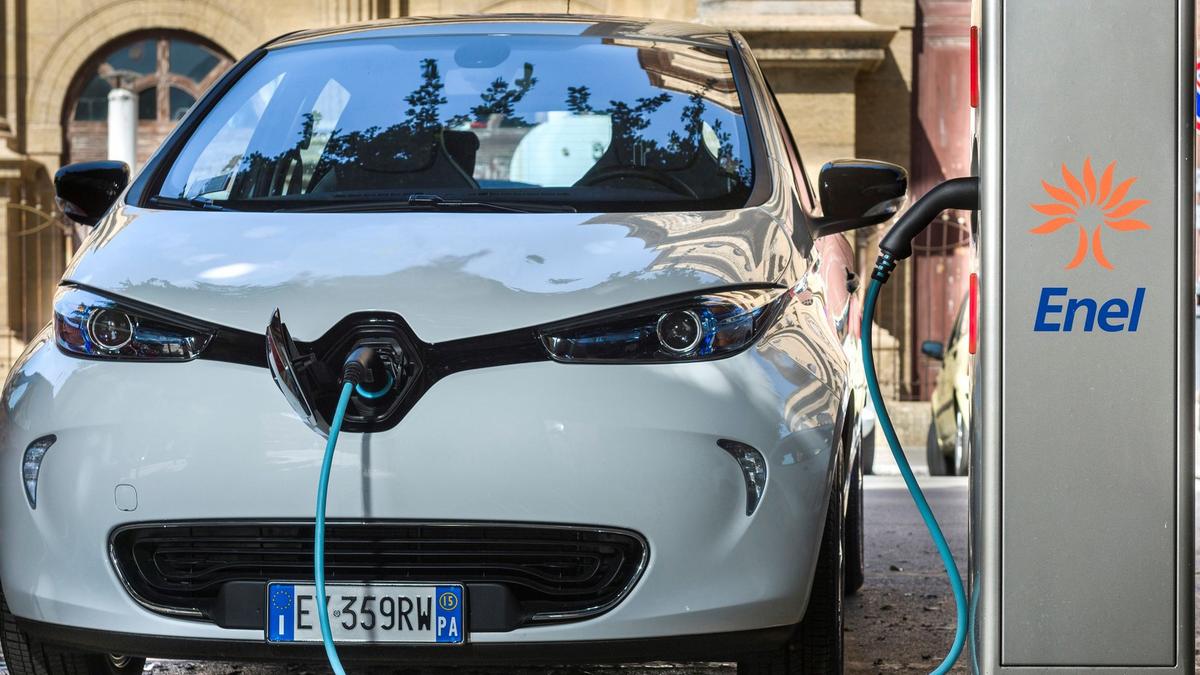 5_renault_72178_global_en