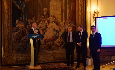 Monsieur L Ambassadeur