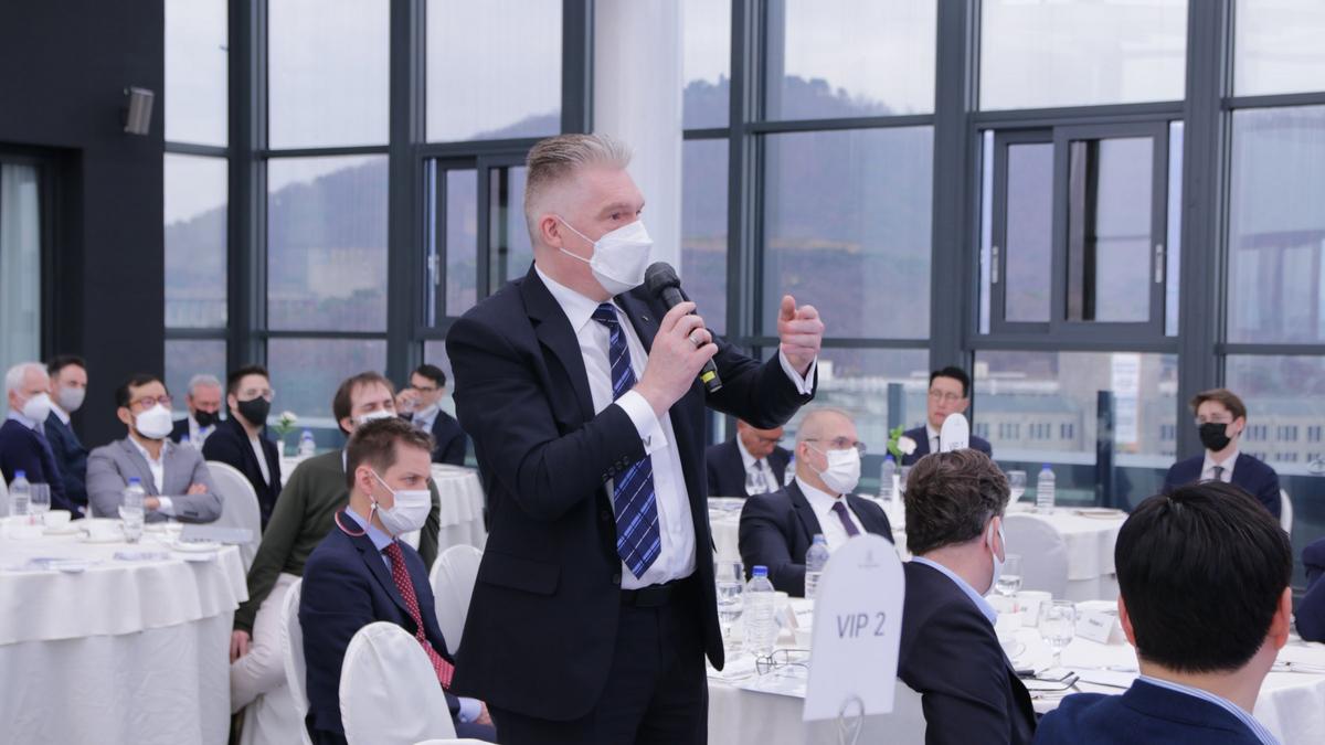 What to expect from the new Korean administration? (FKCCI) What to expect from the new Korean administration? (FKCCI)