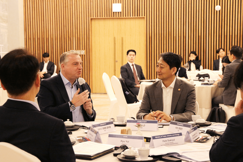 FKCCI addresses investment challenges with Korean Minister of Trade, Industry and Energy (MOTIE) FKCCI addresses investment challenges with Korean Minister of Trade, Industry and Energy (MOTIE)