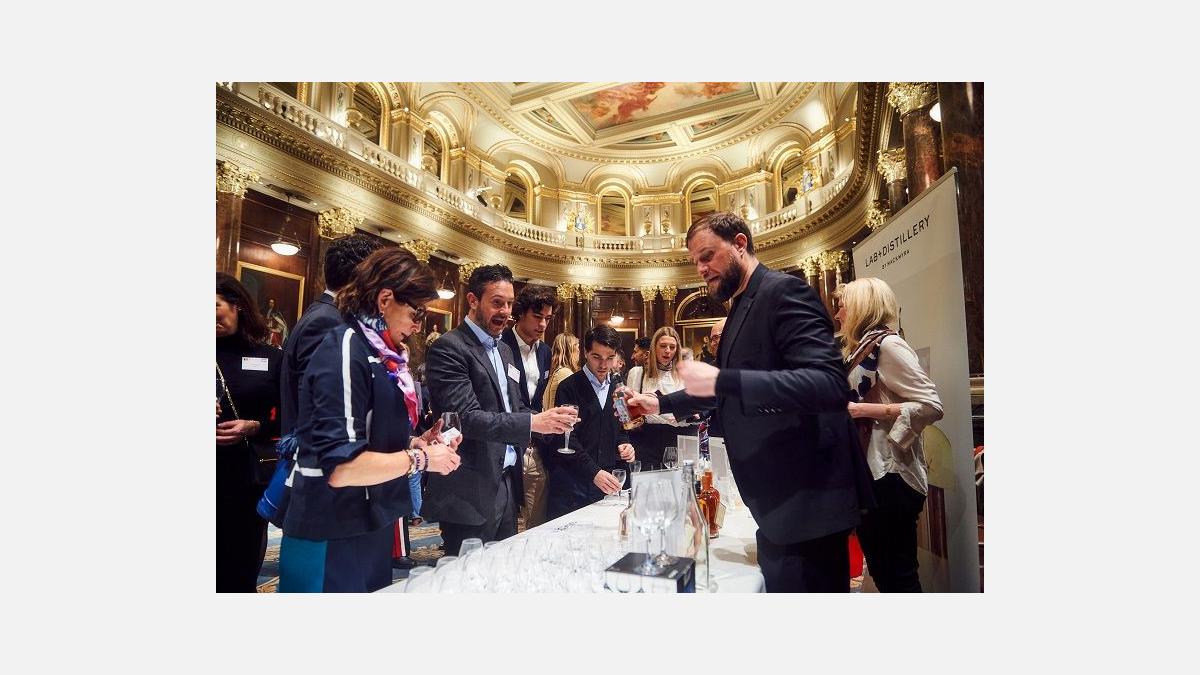 International-Tasting-the-French-Chamber