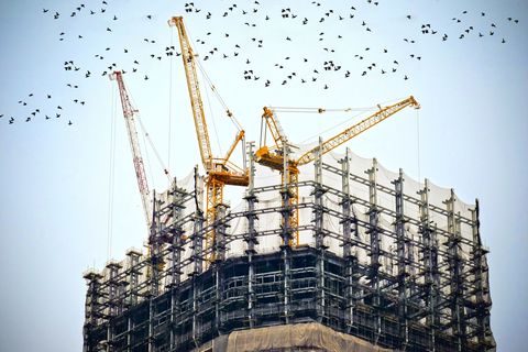 L’immobilier et la distribution : les grands chantiers L’immobilier et la distribution : les grands chantiers