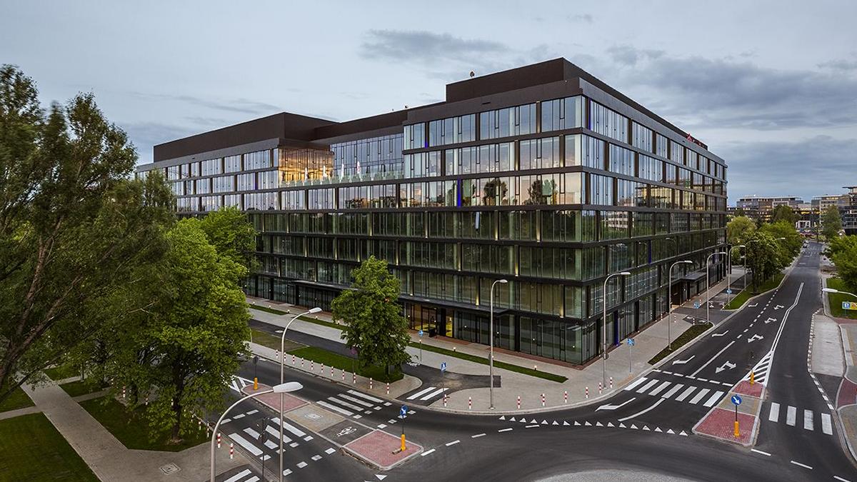 Do konkursu na fotografa architektury - HB REAVIS Poland sp. z o.o.