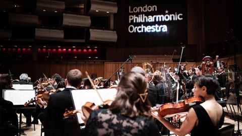 London-Philharmonic-Orchestra-Mozart-French-Chamber-of-great-Britain-Event