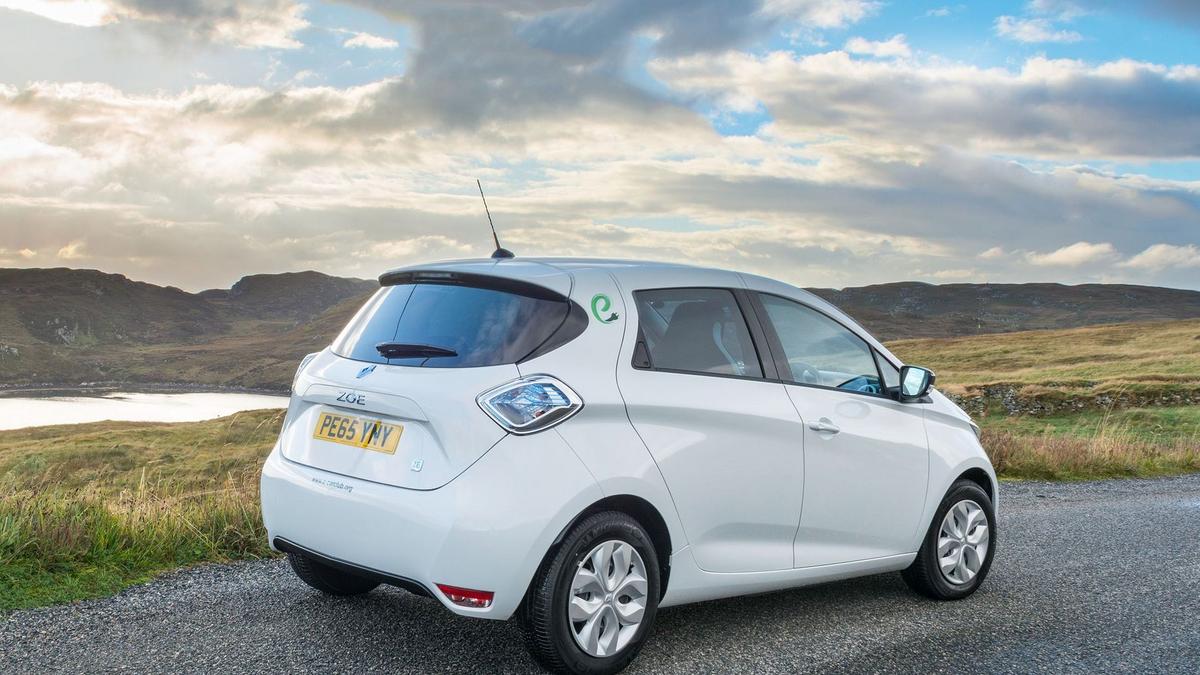 7_renault_72832_global_en