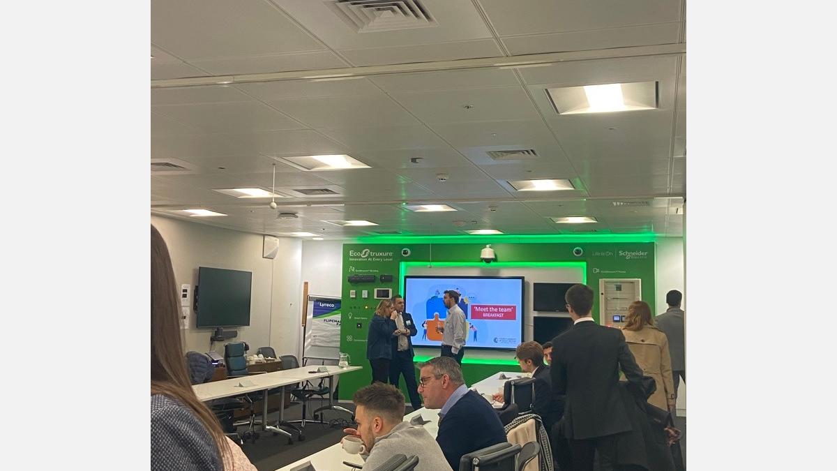 Meet-the-Team-breakfast-the-French-Chamber