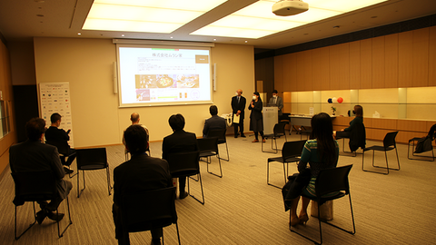 Les nouveaux membres mis à l’honneur lors d'une soirée de bienvenue Les nouveaux membres mis à l’honneur lors d'une soirée de bienvenue