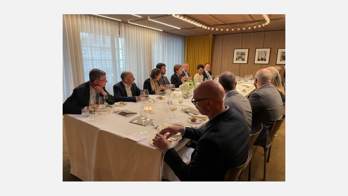 Presidents-Circle-Dinner-with-Lord-Darroch-the-French-Chamber