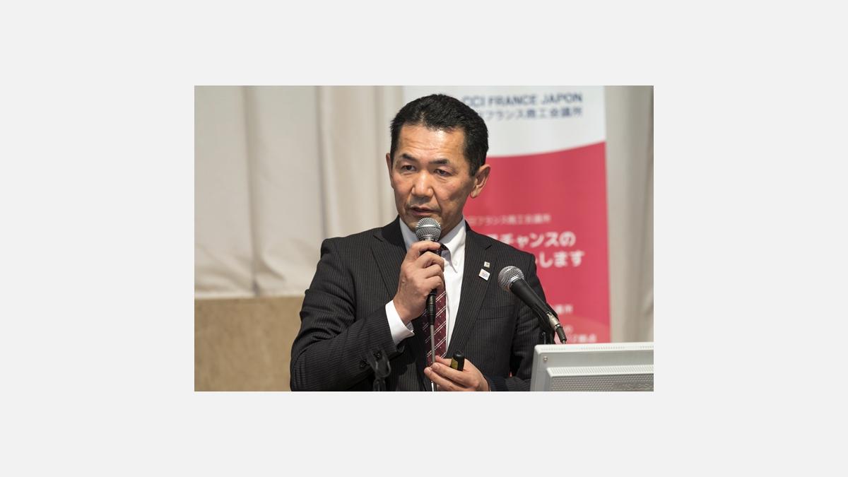 Seiji Ubukata, Directeur général du bureau d’Hokkaido de Sapporo Breweries, Ltd.
