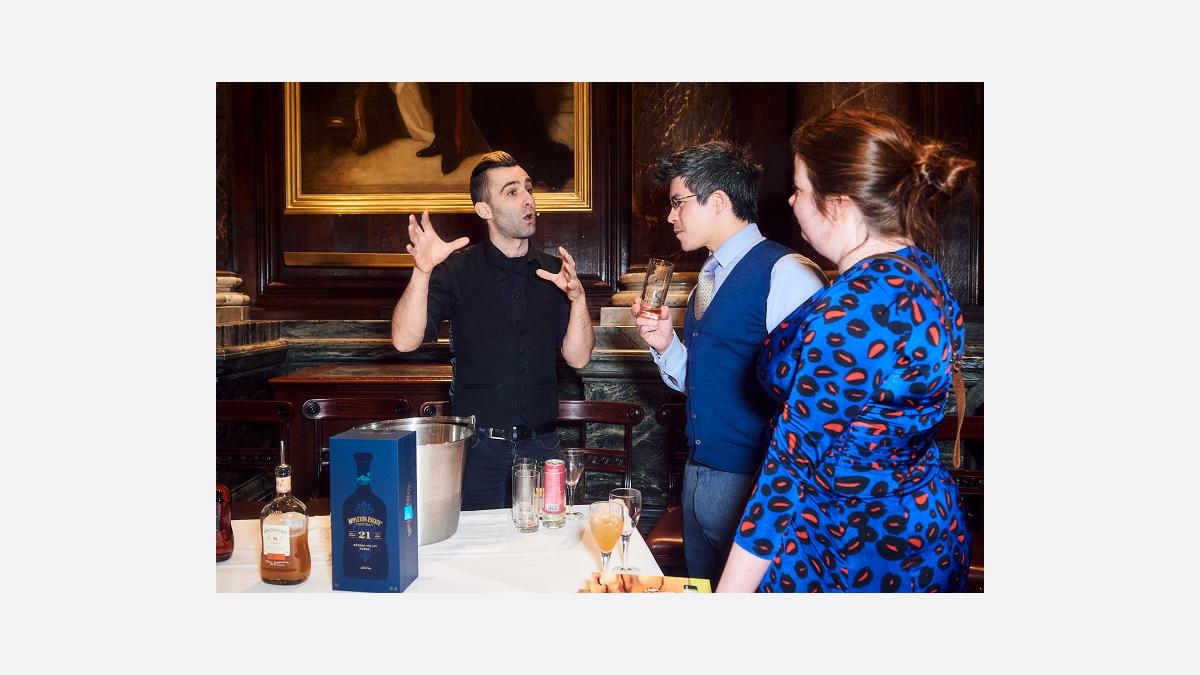 International-Tasting-the-French-Chamber