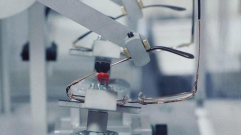 EssilorLuxottica acquires Automation & Robotics, advancing high-performance solutions in ophthalmic manufacturing