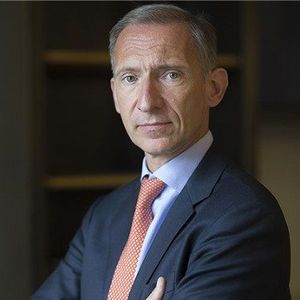 [Translate to Coréen:] [Webinar] Political Challenges in France, Historian and Economist