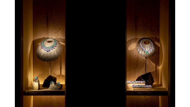 © N.M.R.L./ Hiroshi Sugimoto + Tomoyuki Sakakida