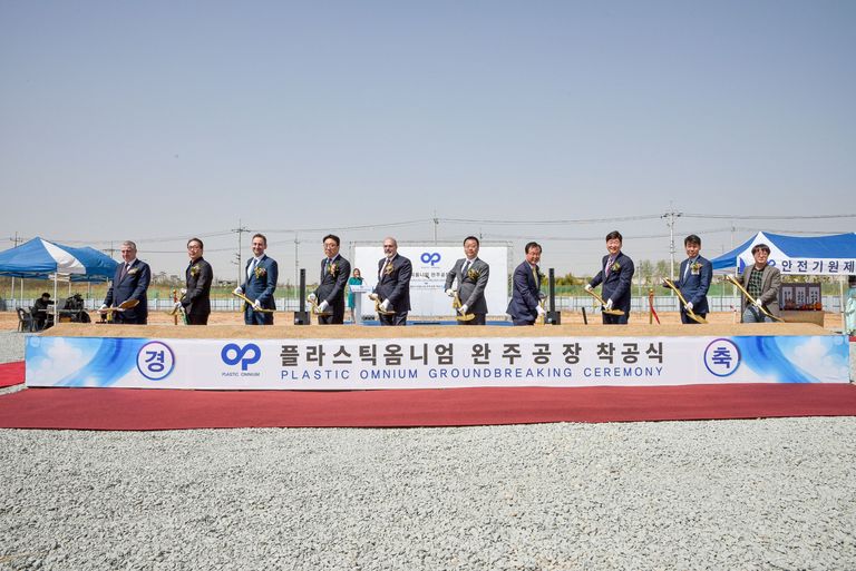 Pose de la Première Pierre de l’usine Plastic Omnium New Energy