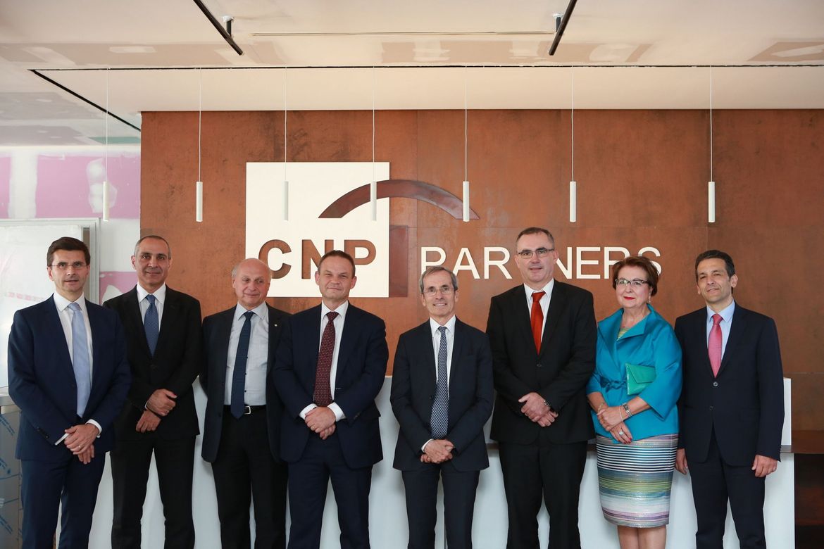 zquierda a derecha, Pierre Nicolá Carissan, Vicepresidente del Consejo de Administración de CNP Partners; Arcadio Pascuale, Director General de CNP Partners Sucursal Italia; Yves Couturier, Presidente de Consejo de Administración de CNP Partners y Dire