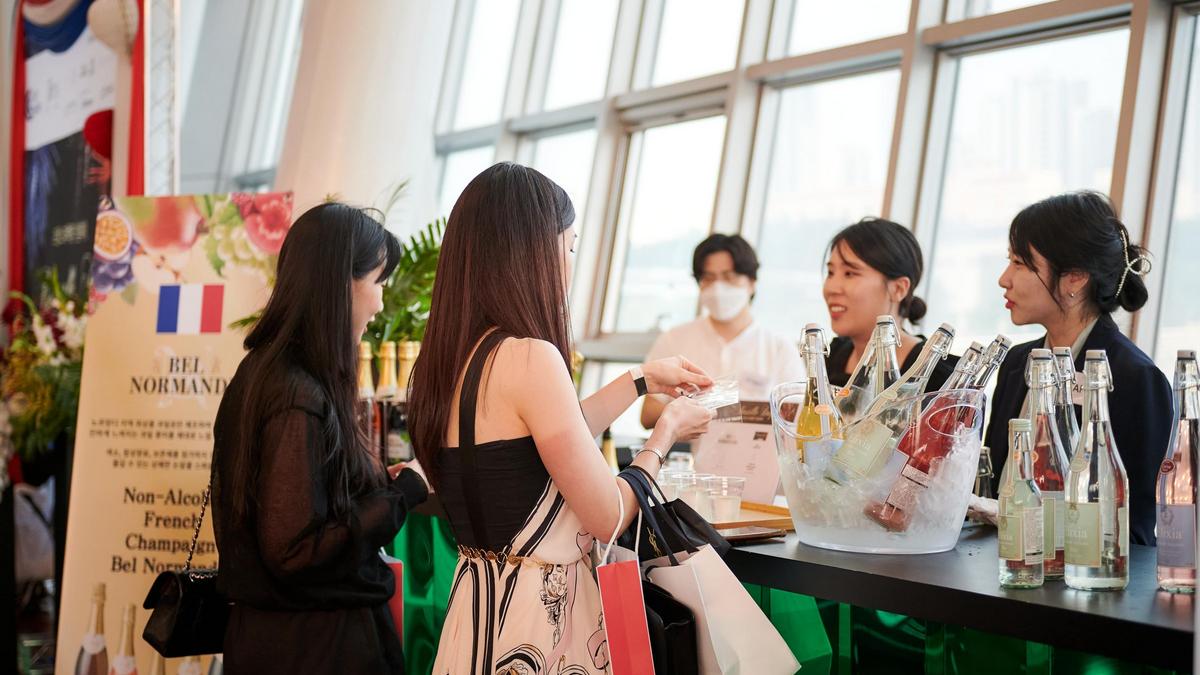 [Translate to Coréen:] FKCCI Bastille Day 14 juillet 2023 France corée