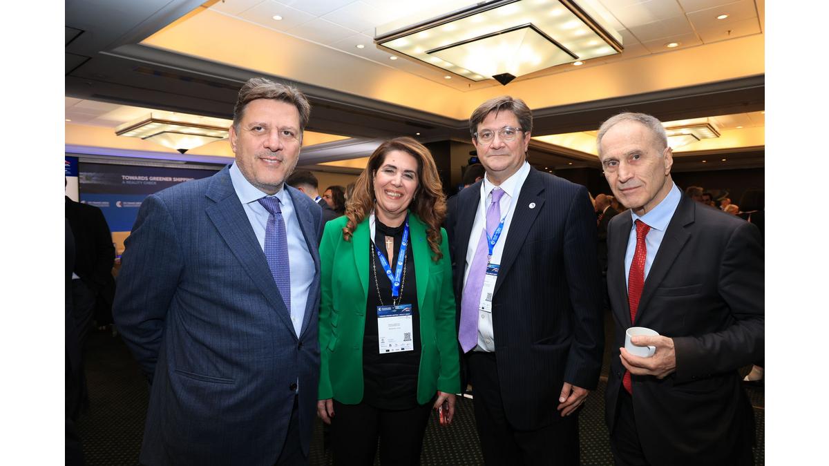 [Translate to Grec:] 