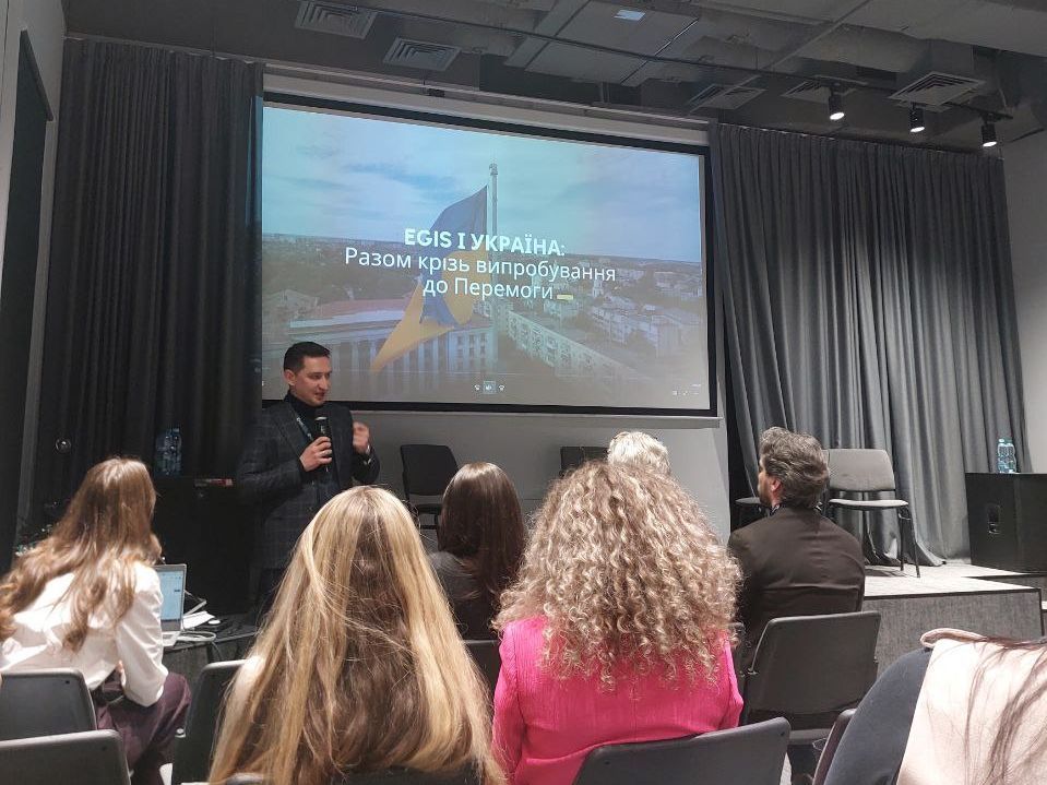 Компанія Egis Україна, член Палати, зібрала своїх клієнтів та партнерів з нагоди 30-річчя своєї присутності в Україні. Разом ми сильніші, щоб реалізовувати проєкти що мають сенс