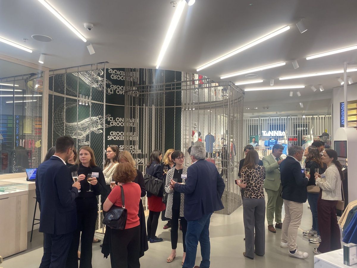 Luxury & Lifestyle Series