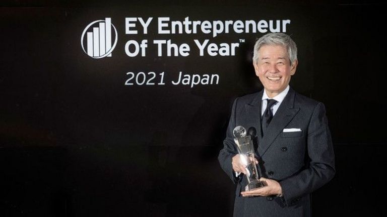 Hiroshi Sakurai, président d'Asahi Shuzo, a été sélectionné en tant que "Entrepreneur de l'année - Japon"