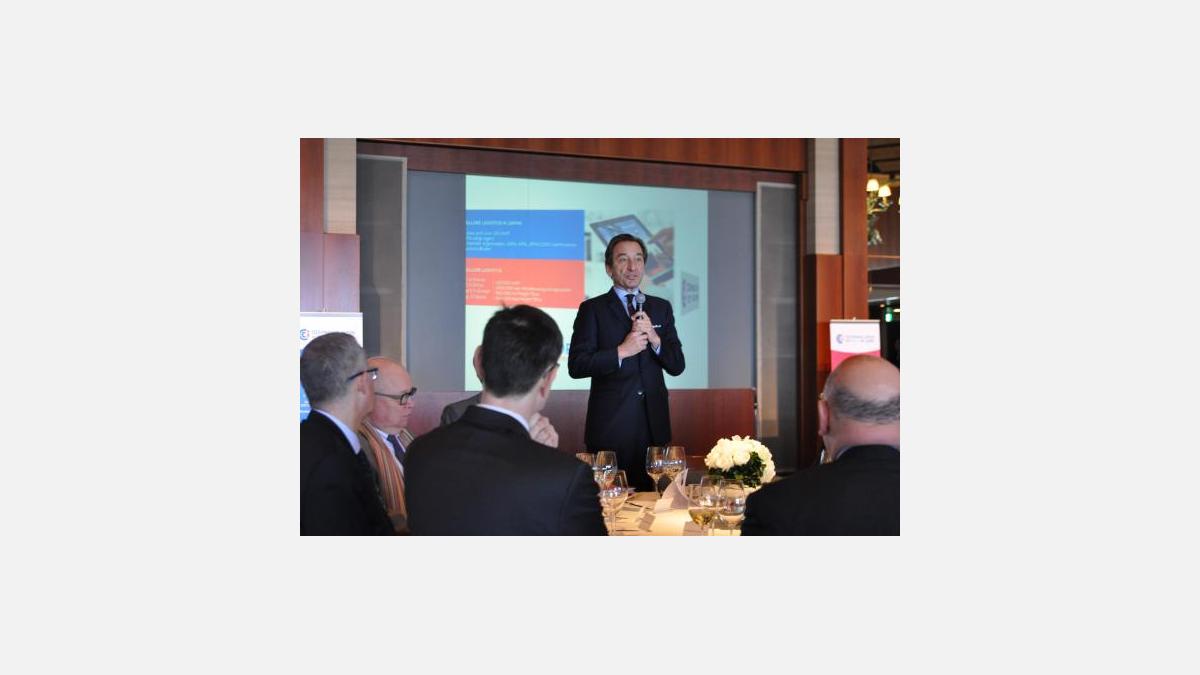 Monsieur l'Ambassadeur