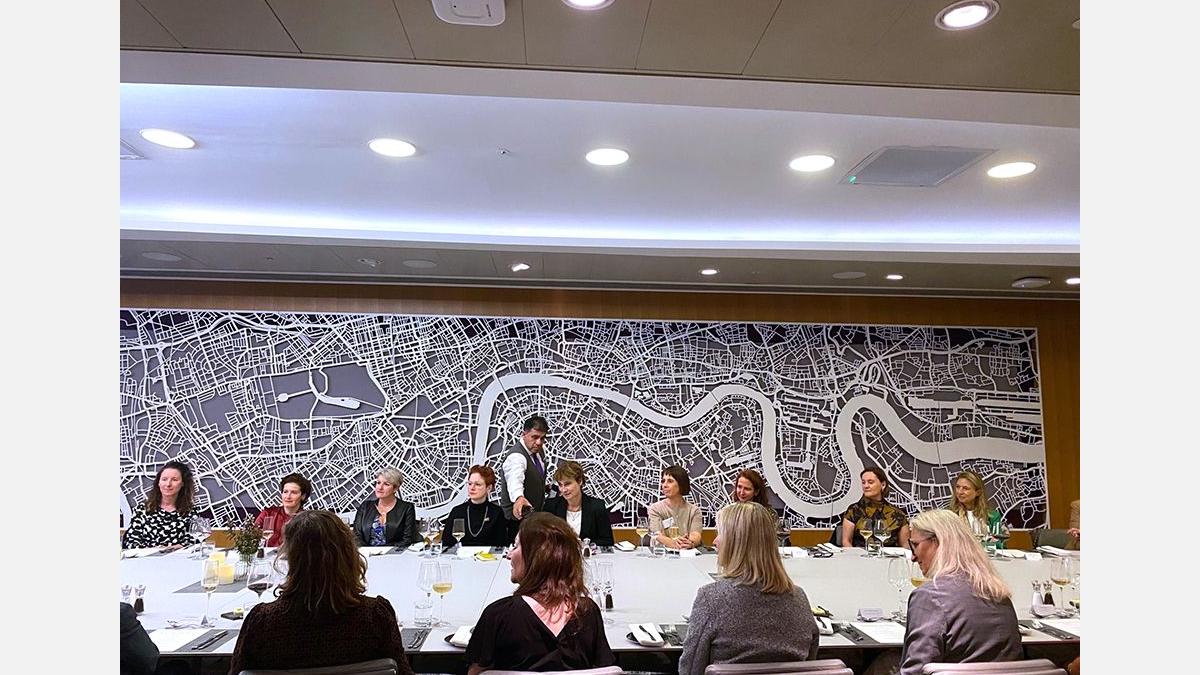 Women's Business Club dinner with Laura Citron