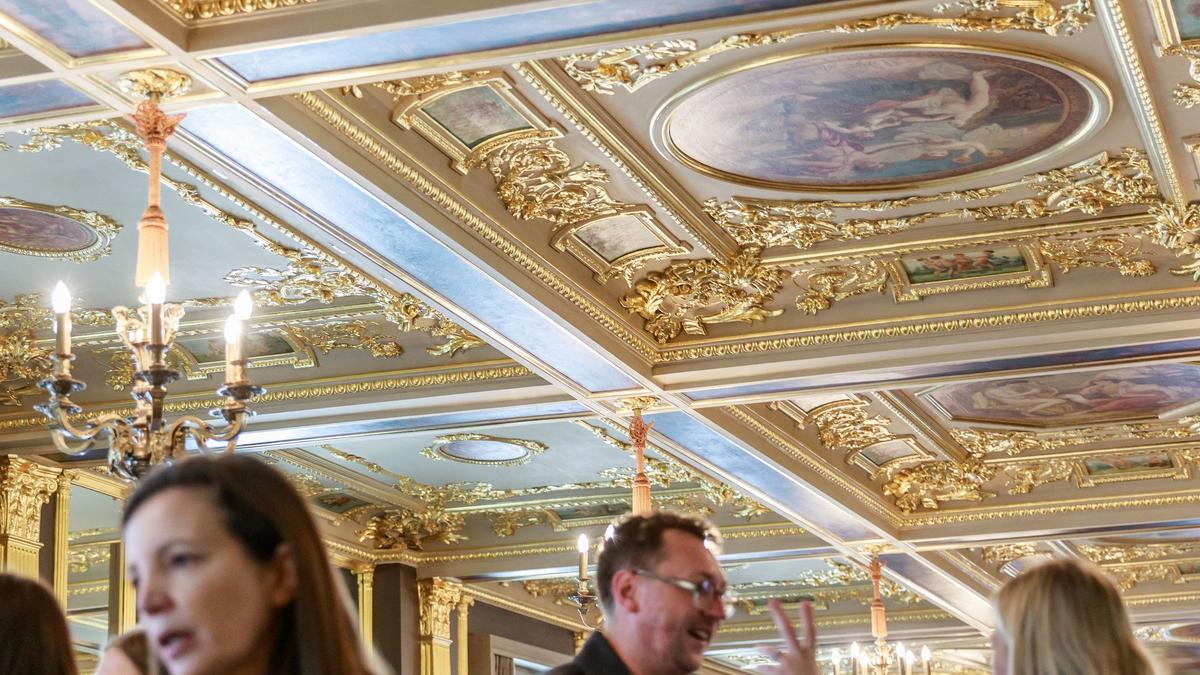 Luxury-Club-Embracing-pre-loved-luxury-French-Chamber-of-Great-Britain