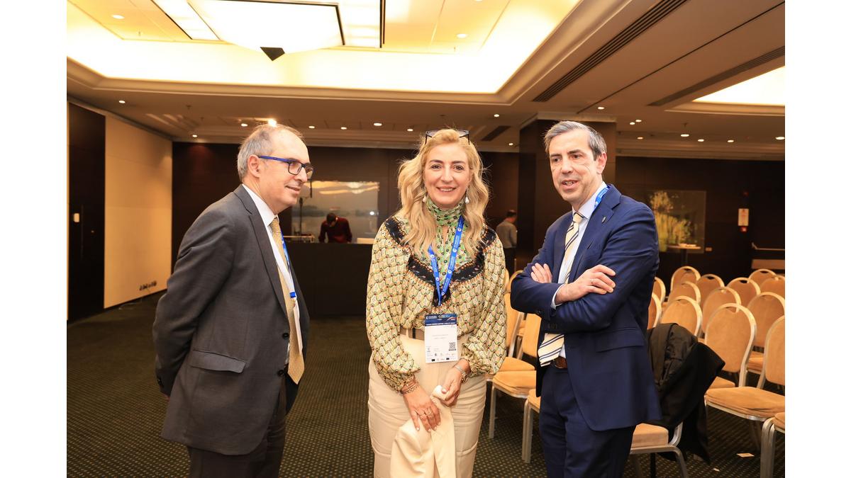 [Translate to Grec:] 