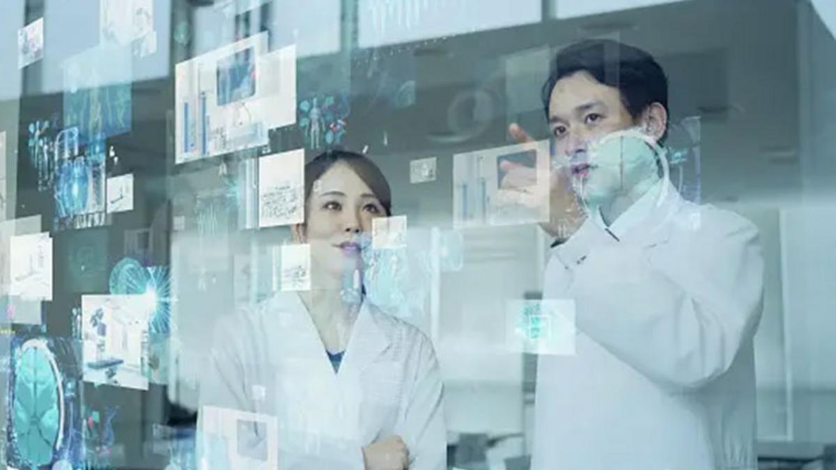 generic image of scientists