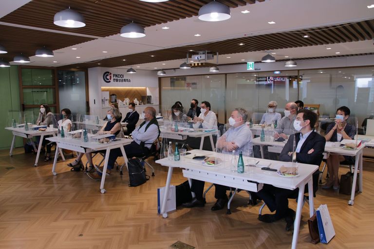 Séminaire des nouveaux arrivants : tout ce qu’il faut savoir pour réussir son expatriation en Corée 