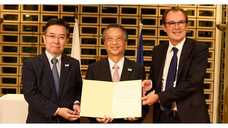 Signature Memorundum tourisme