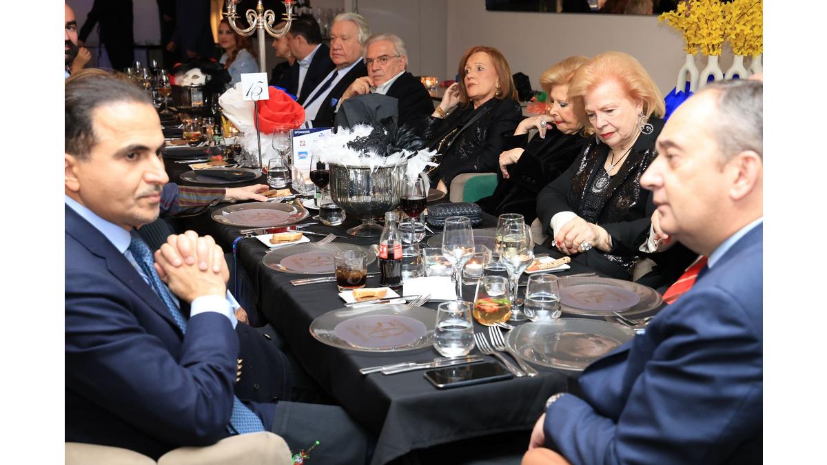 [Translate to Grec:] 