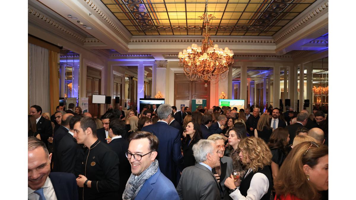 [Translate to Grec:] 